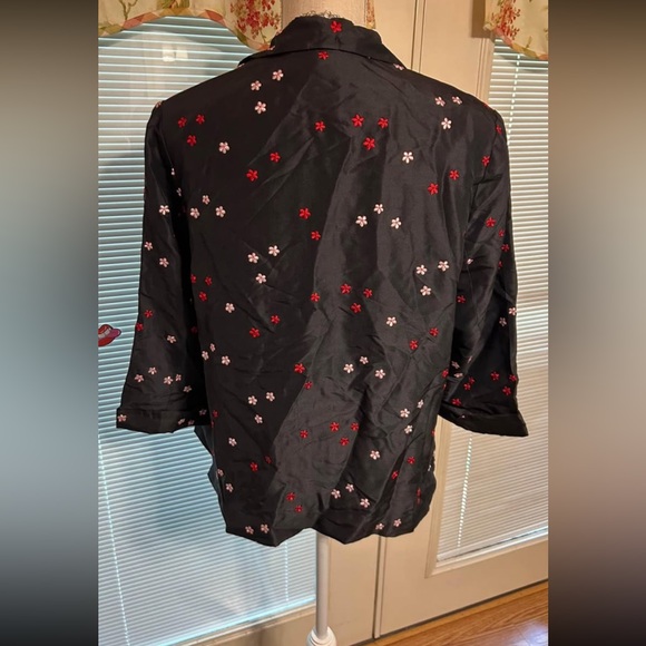 Jacket #6001 - Picture 2 of 5